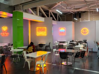 Eventdeco_oc cerny most_neony